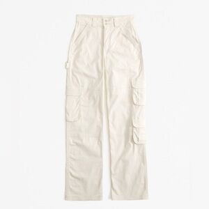 Abercrombie & Fitch Relaxed Cargo Pants Cream | Size 26L |